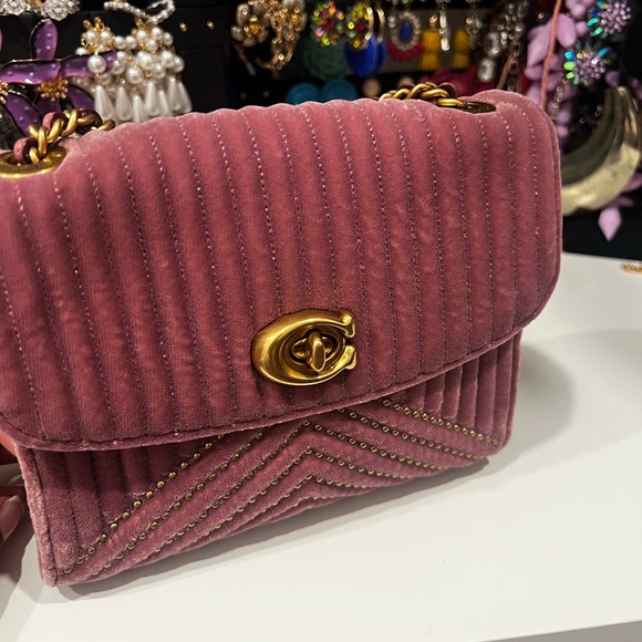 Authentic Coach Bag - Parker 18 With Quilting And Rivets - Picture 2 of 5